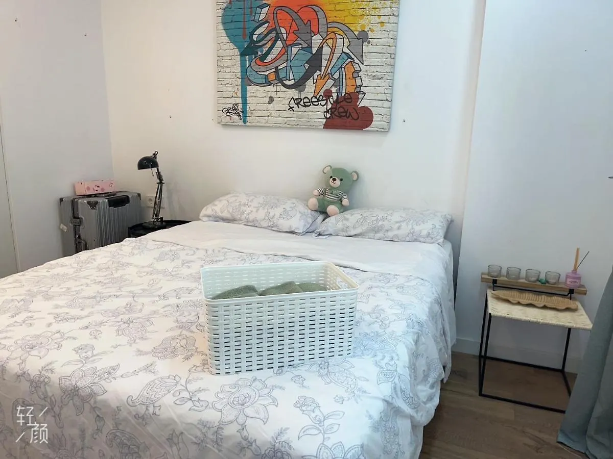 Apartment Near By Downtown Beach Barcelona Spanien